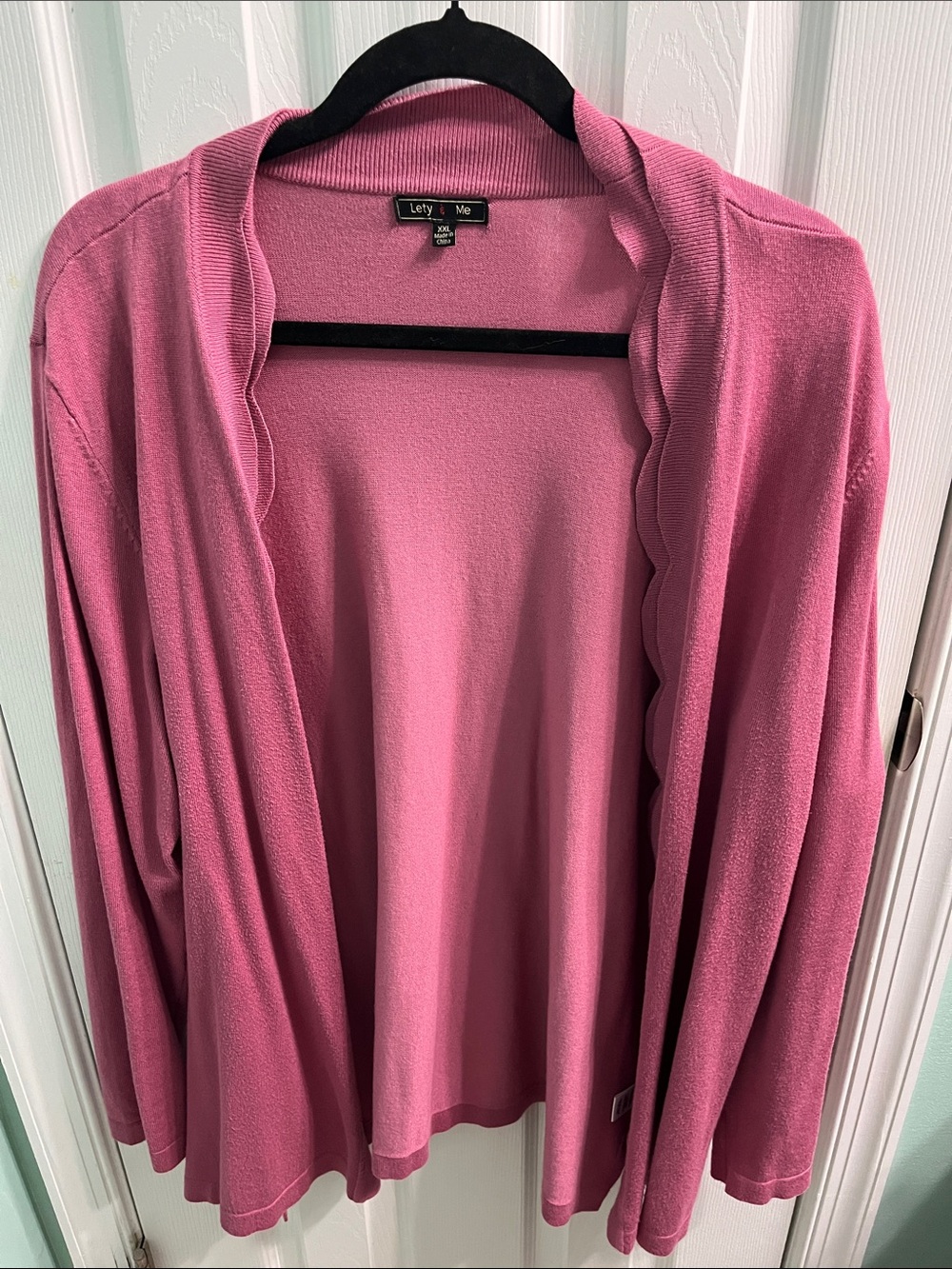 Lety Me Pink Open-Front Scallop-Edge Cardigan